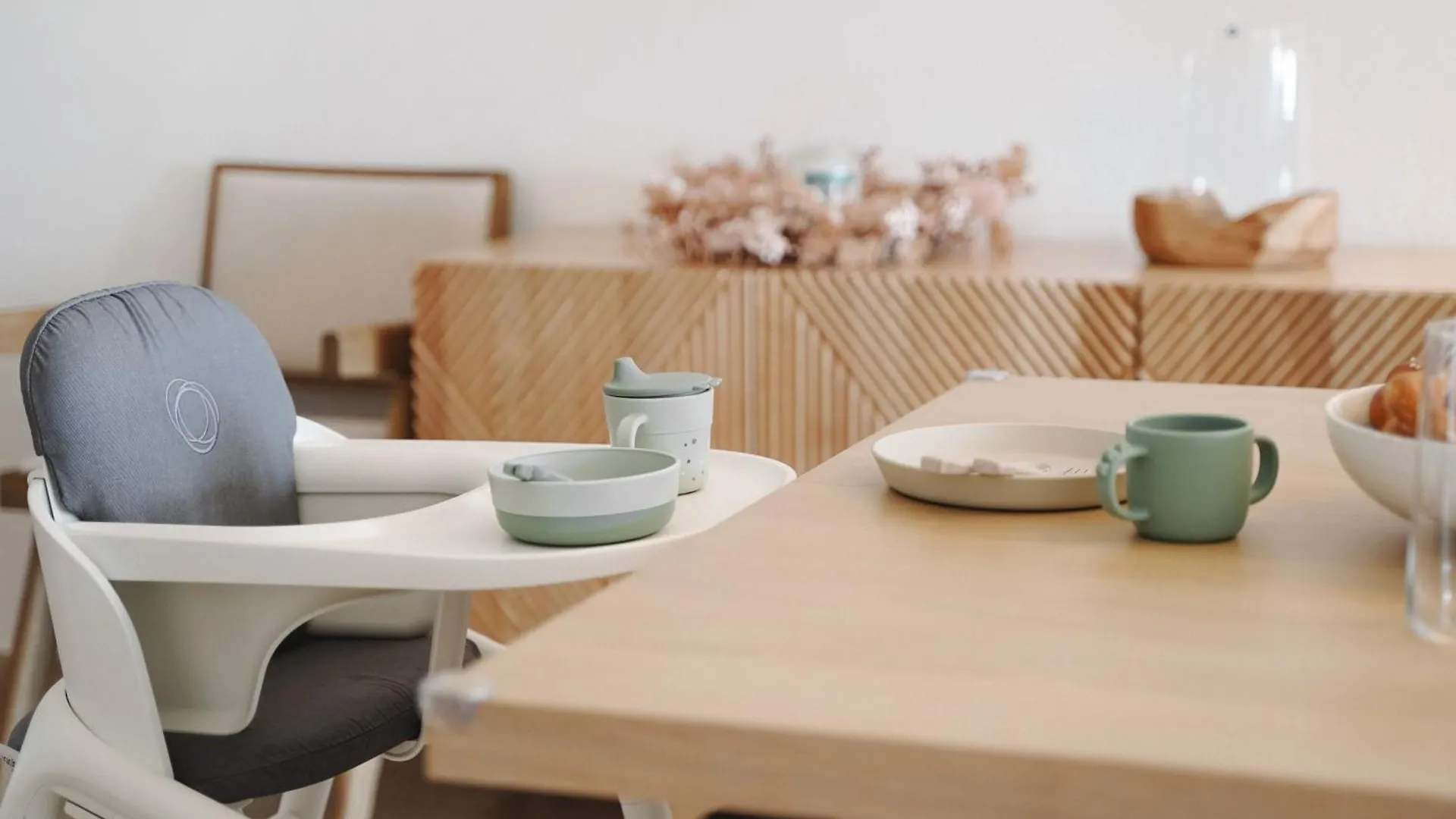 Black Horse Family Apartment - Barrierearm - Pfotenglueck - Familienzeit By Loewenherz Homes Stephanskirchen