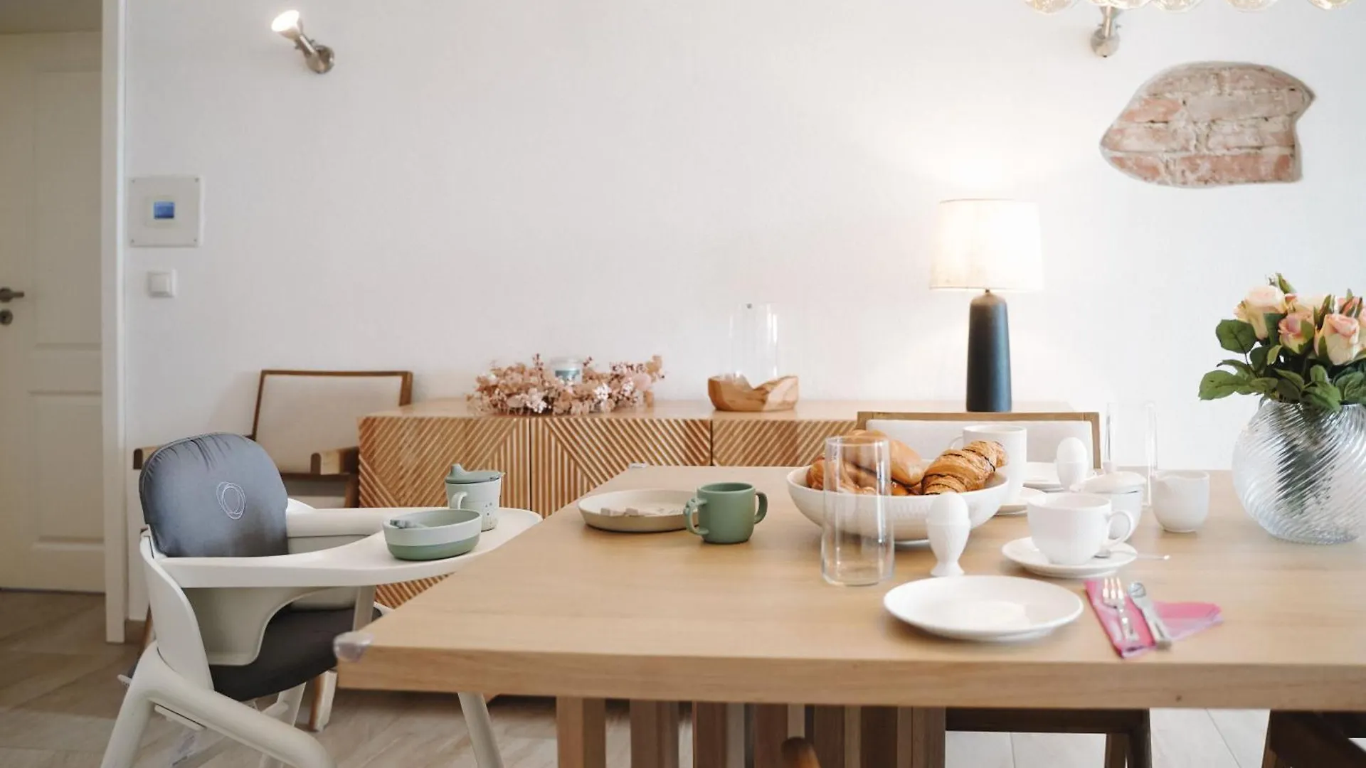Black Horse Family Apartment - Barrierearm - Pfotenglueck - Familienzeit By Loewenherz Homes Stephanskirchen