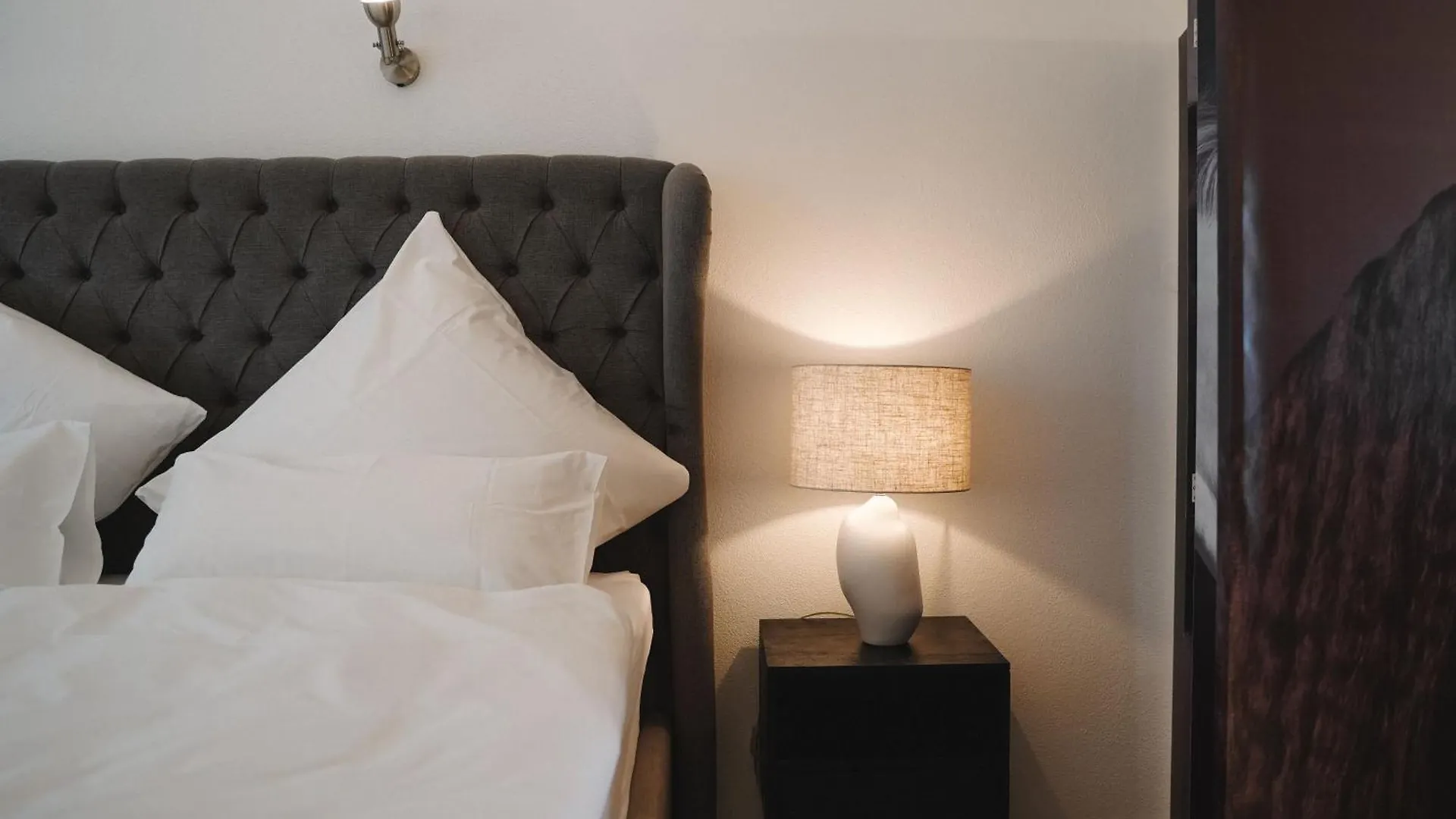 Black Horse Family Apartment - Barrierearm - Pfotenglueck - Familienzeit By Loewenherz Homes Stephanskirchen Germany